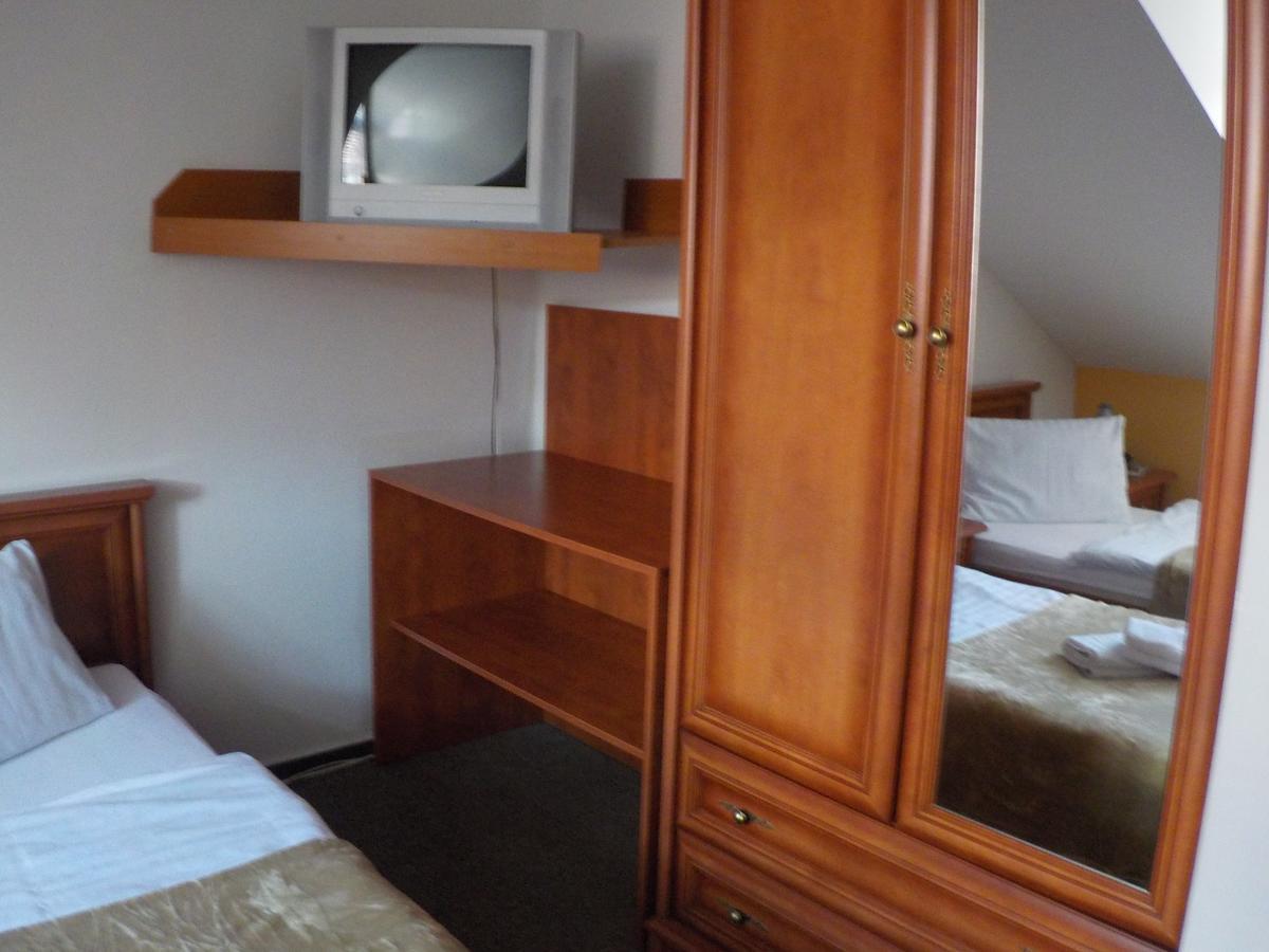 Hotel Krivan Kysucke Nove Mesto Rom bilde